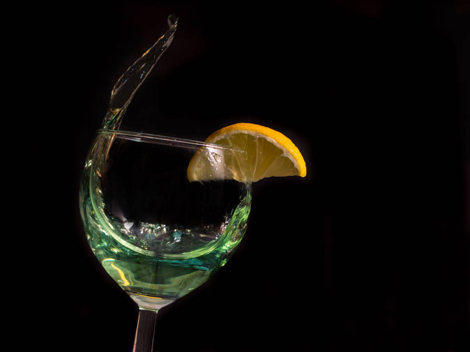 Springflut mit Orange